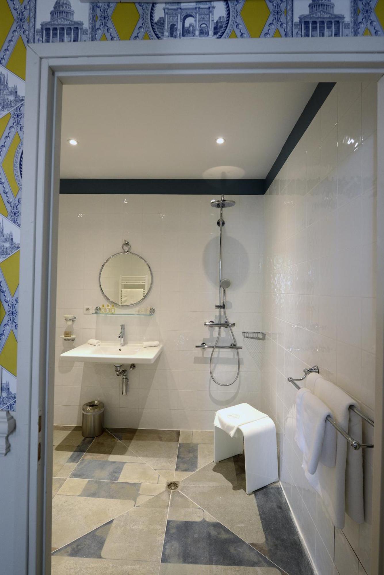 Grand Hotel Henri - Teritoria L'Isle-sur-la-Sorgue Room photo